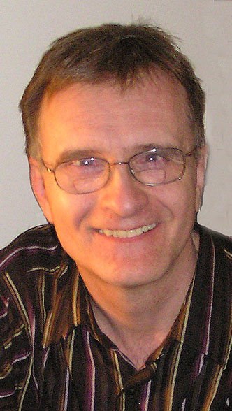 Artist Tony Max in the 2000s.